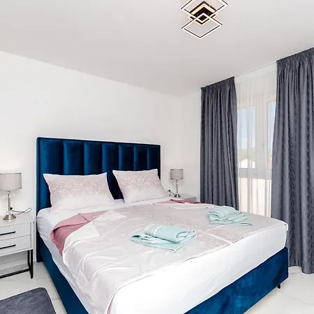 Crystal Luxury * تروغير