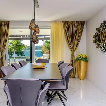 شقة Crystal Luxury
